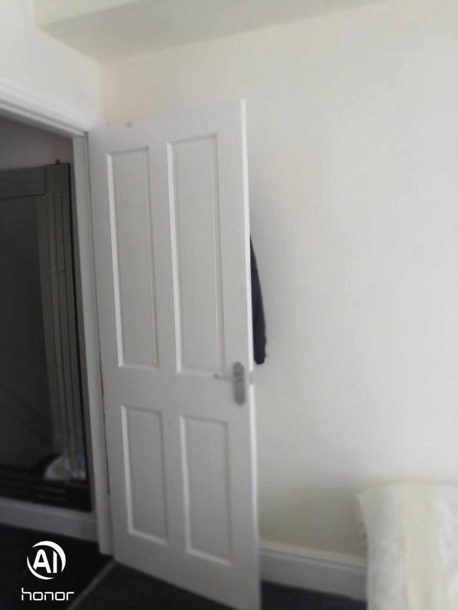In House - 44 Balfour Street Bd4 7jt East Bowling Bradford West Yorkshire England K